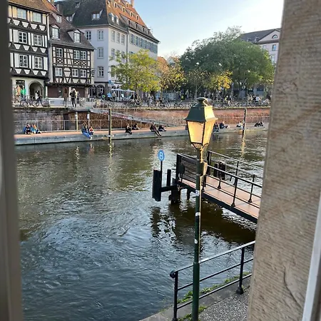 A La Belle Etoile Apartment Strasbourg